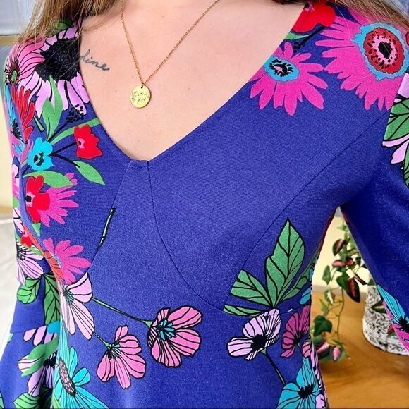 TRINA TURK TENDERNESS BELL SLEEVE DRESS 2 NWT - Picture 6 of 15